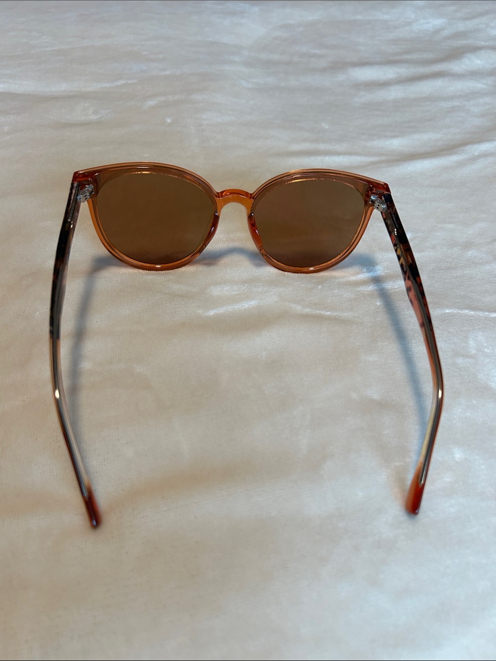 Women’s Amber Transparent Sunglasses with Rose-Tinted Lenses - Picture 2 of 4